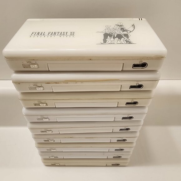 Authentic Nintendo DS Lite Console With Charger Final Fantasy XII Revenant Wings - Picture 5 of 6